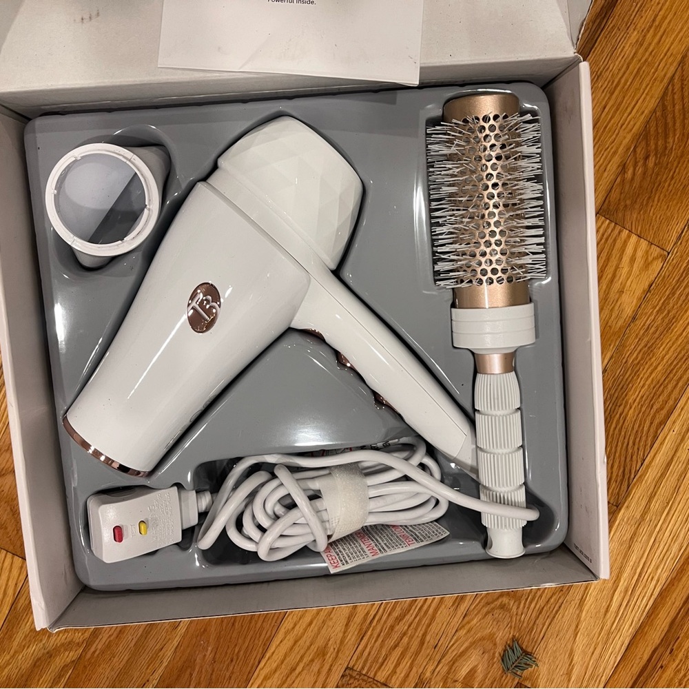 T3 Featherweight Luxe 2i Hair Dryer Set - White and Rose Gold